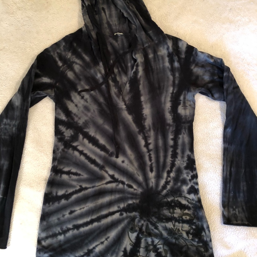 Tye dye top.